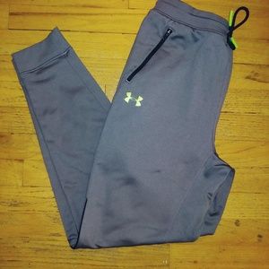 YXL Under Armour jogger